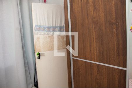 Casa à venda com 137m², 4 quartos e 3 vagas Casa à venda com 137m², 4 quartos e 3 vagasQuarto 2