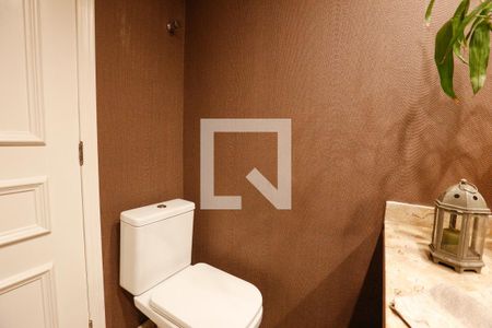 Apartamento à venda com 210m², 4 quartos e 4 vagasLavabo