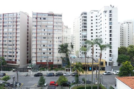 Apartamento à venda com 210m², 4 quartos e 4 vagasVista