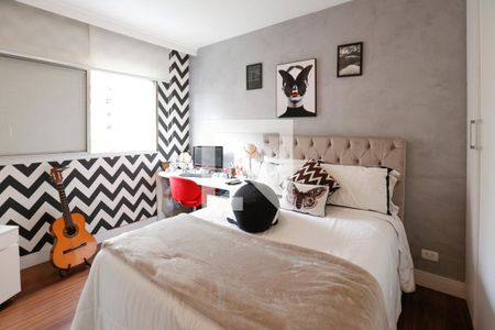 Apartamento à venda com 210m², 4 quartos e 4 vagasSuíte 1