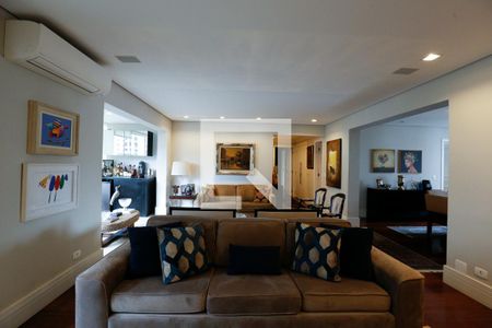 Sala de apartamento à venda com 4 quartos, 210m² em Indianópolis, São Paulo