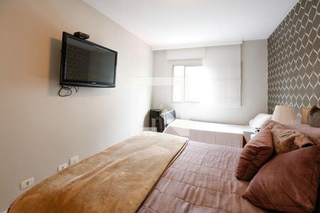 Apartamento à venda com 210m², 4 quartos e 4 vagasSuíte 2