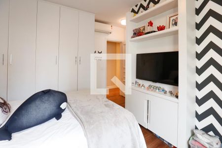 Apartamento à venda com 210m², 4 quartos e 4 vagasSuíte 1