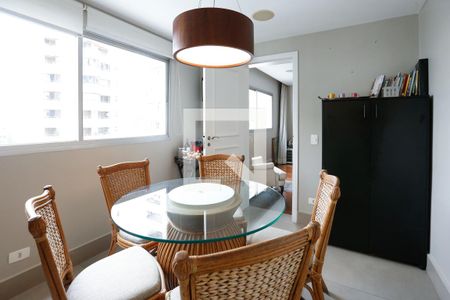 Apartamento à venda com 210m², 4 quartos e 4 vagasCopa