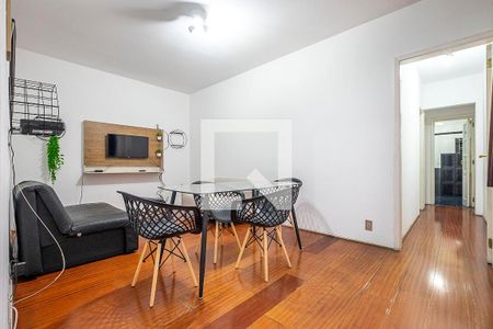 Apartamento à venda com 100m², 2 quartos e 2 vagas Apartamento à venda com 100m², 2 quartos e 2 vagasSala