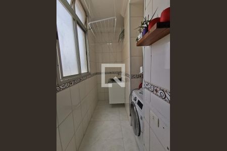 Apartamento à venda com 74m², 3 quartos e 1 vaga Apartamento à venda com 74m², 3 quartos e 1 vagaÁrea de Serviço