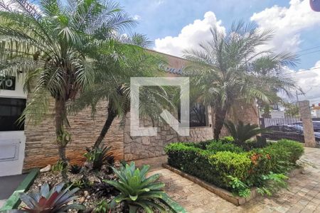 Apartamento à venda com 74m², 3 quartos e 1 vaga Apartamento à venda com 74m², 3 quartos e 1 vagaFachada