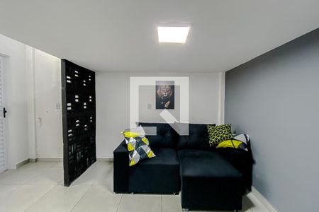 Sala de kitnet/studio para alugar com 1 quarto, 30m² em Vila Diva (zona Leste), São Paulo