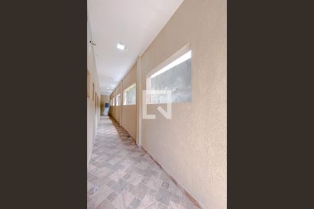 Studio para alugar com 30m², 1 quarto e sem vaga Studio para alugar com 30m², 1 quarto e sem vagaCorredor