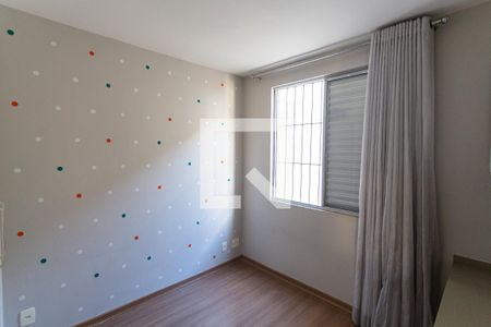 Apartamento à venda com 60m², 2 quartos e 2 vagasQuarto 2