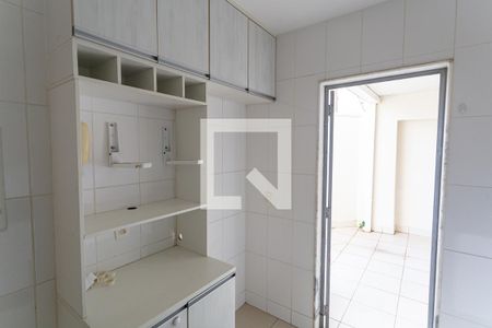 Apartamento à venda com 60m², 2 quartos e 2 vagasCozinha