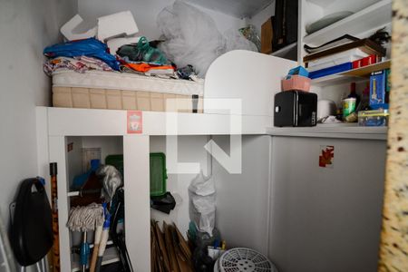 Apartamento à venda com 55m², 3 quartos e sem vaga Apartamento à venda com 55m², 3 quartos e sem vagaQuarto de Serviço