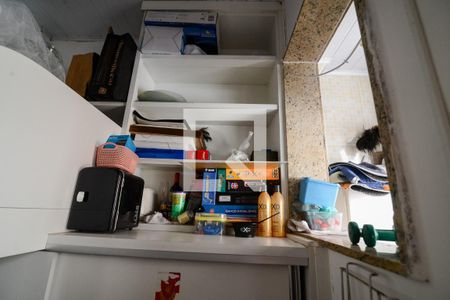 Apartamento à venda com 55m², 3 quartos e sem vaga Apartamento à venda com 55m², 3 quartos e sem vagaQuarto de Serviço