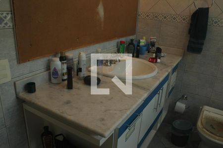 Casa para alugar com 414m², 5 quartos e 7 vagasBanheiro da Suíte 2