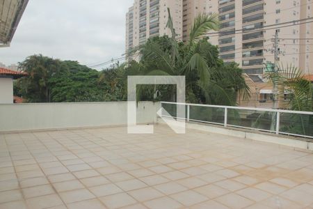 Casa para alugar com 414m², 5 quartos e 7 vagasSacada