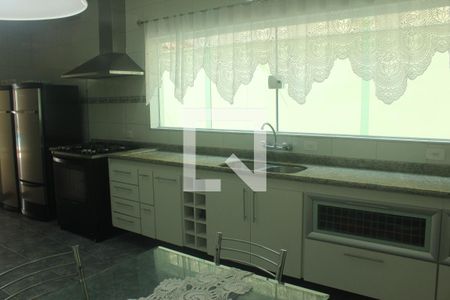Casa para alugar com 414m², 5 quartos e 7 vagasCozinha
