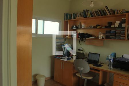 Casa para alugar com 414m², 5 quartos e 7 vagasEscritório