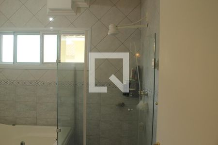 Casa para alugar com 414m², 5 quartos e 7 vagasBanheiro da Suíte 2