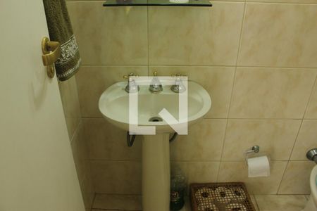 Casa para alugar com 414m², 5 quartos e 7 vagasBanheiro da Suíte 3