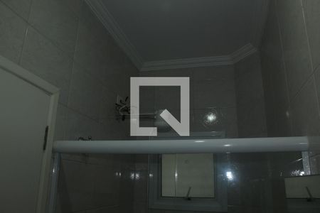Casa para alugar com 414m², 5 quartos e 7 vagasBanheiro de serviço