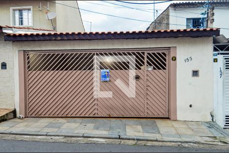 Casa à venda com 120m², 2 quartos e 2 vagasFachada