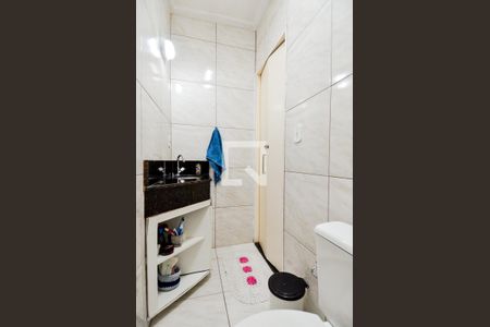 Casa à venda com 120m², 2 quartos e 2 vagasBanheiro da Suíte