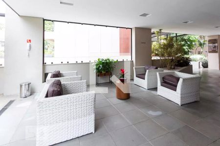 Apartamento à venda com 116m², 3 quartos e 1 vaga Apartamento à venda com 116m², 3 quartos e 1 vagaHall