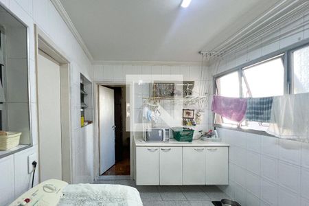 Apartamento à venda com 116m², 3 quartos e 1 vagaÁrea de Serviço