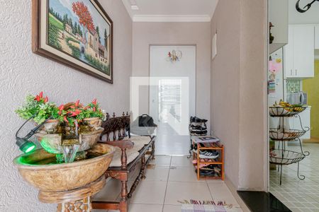 Casa à venda com 160m², 5 quartos e 2 vagasEntrada