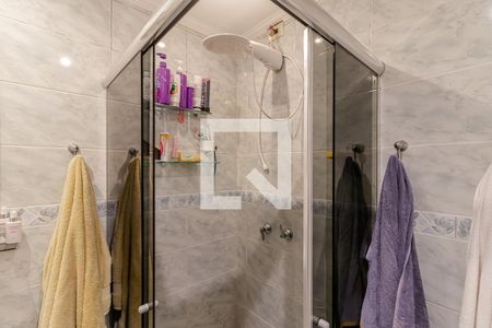 Casa à venda com 160m², 5 quartos e 2 vagasBanheiro da Suíte