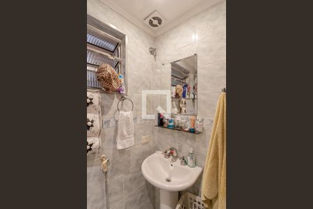 Casa à venda com 160m², 5 quartos e 2 vagasBanheiro da Suíte