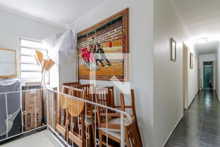 Casa à venda com 160m², 5 quartos e 2 vagasCorredor