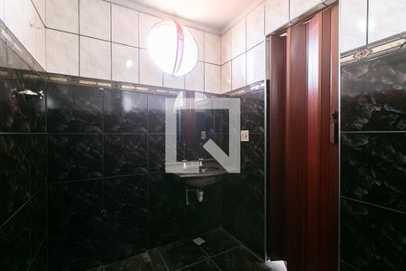 Casa para alugar com 80m², 2 quartos e 1 vaga Casa para alugar com 80m², 2 quartos e 1 vagaBanheiro da Suíte