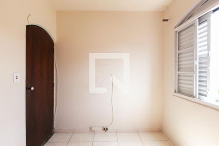 Casa para alugar com 80m², 2 quartos e 1 vaga Casa para alugar com 80m², 2 quartos e 1 vagaQuarto 1