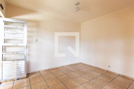 Casa para alugar com 80m², 2 quartos e 1 vaga Casa para alugar com 80m², 2 quartos e 1 vagaCopa