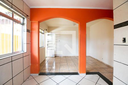 Casa para alugar com 80m², 2 quartos e 1 vaga Casa para alugar com 80m², 2 quartos e 1 vagaCozinha