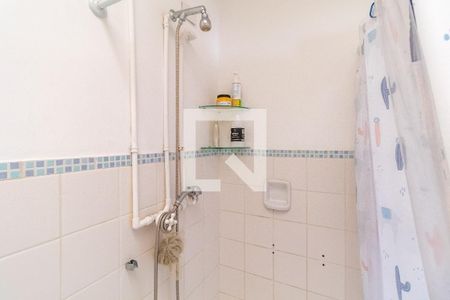 Casa à venda com 300m², 3 quartos e 3 vagasSuite - Banheiro