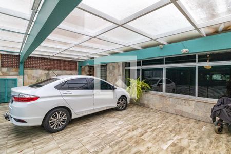 Casa à venda com 300m², 3 quartos e 3 vagasGaragem