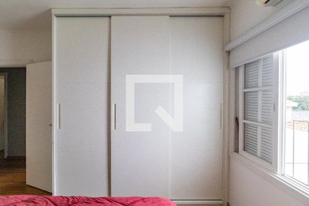 Casa à venda com 300m², 3 quartos e 3 vagasSuite