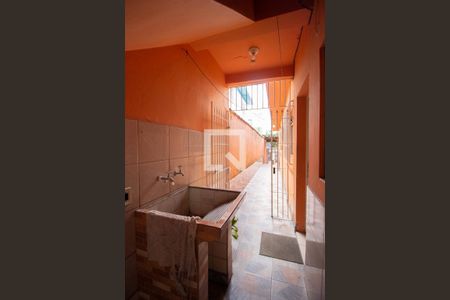 Casa para alugar com 70m², 2 quartos e 2 vagasÁrea de Serviço