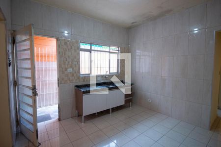 Casa para alugar com 70m², 2 quartos e 2 vagasCozinha