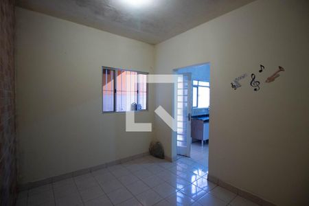 Quarto 2 de casa para alugar com 2 quartos, 70m² em Jardim Casa Pintada, São Paulo