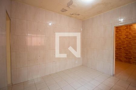 Casa para alugar com 70m², 2 quartos e 2 vagasCozinha