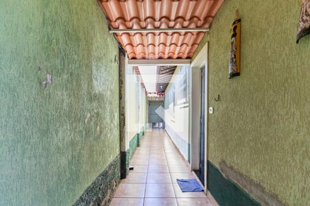 Casa para alugar com 120m², 3 quartos e 2 vagasQuintal - Corredor