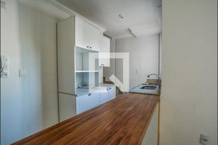 Apartamento para alugar com 100m², 2 quartos e 2 vagasCozinha