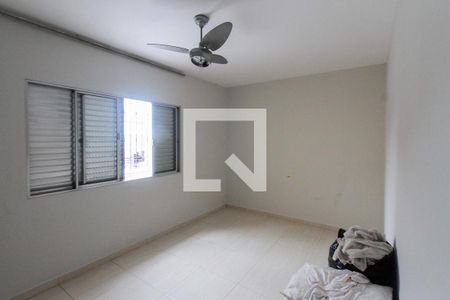Casa à venda com 387m², 3 quartos e 1 vagaQuarto