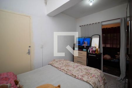 Quarto 1 de casa para alugar com 3 quartos, 18m² em Jardim do Papai, Guarulhos