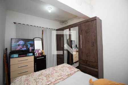 Quarto 1 de casa para alugar com 3 quartos, 18m² em Jardim do Papai, Guarulhos