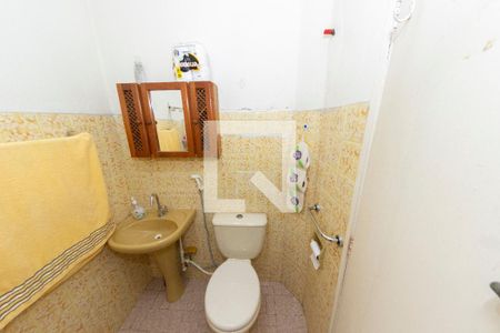 Casa à venda com 100m², 2 quartos e sem vagaBanheiro 1