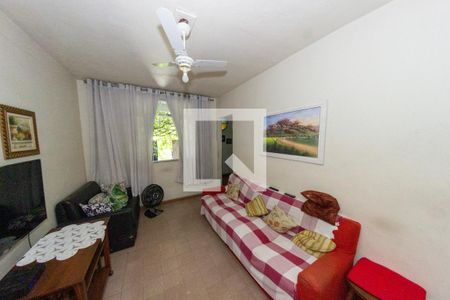 Sala de casa à venda com 2 quartos, 100m² em Vila Kosmos, Rio de Janeiro